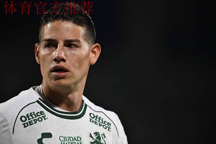 唏嘘!34岁J罗快没球踢了:加盟仅10个月就遭抛弃 6年内换了8个队 唏嘘!34岁J罗快没球踢了:加盟仅10个月就遭抛弃 6年内换了8个队